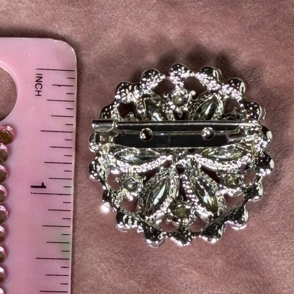 Purple & Silver Rhinestone Flower Brooch Pin - Picture 6 of 7